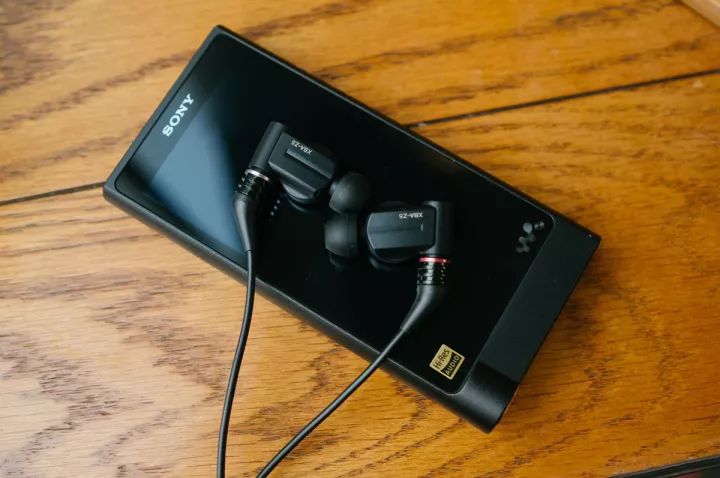走过 38 个春秋的 WALKMAN，如何借助新入门时代完成蜕变