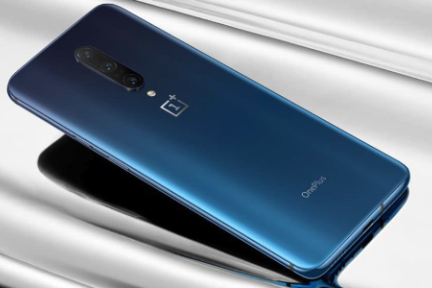 8点1氪 | 一加发布7 Pro；华为为英国电信运营商提供5G硬件；迪士尼接管Hulu；