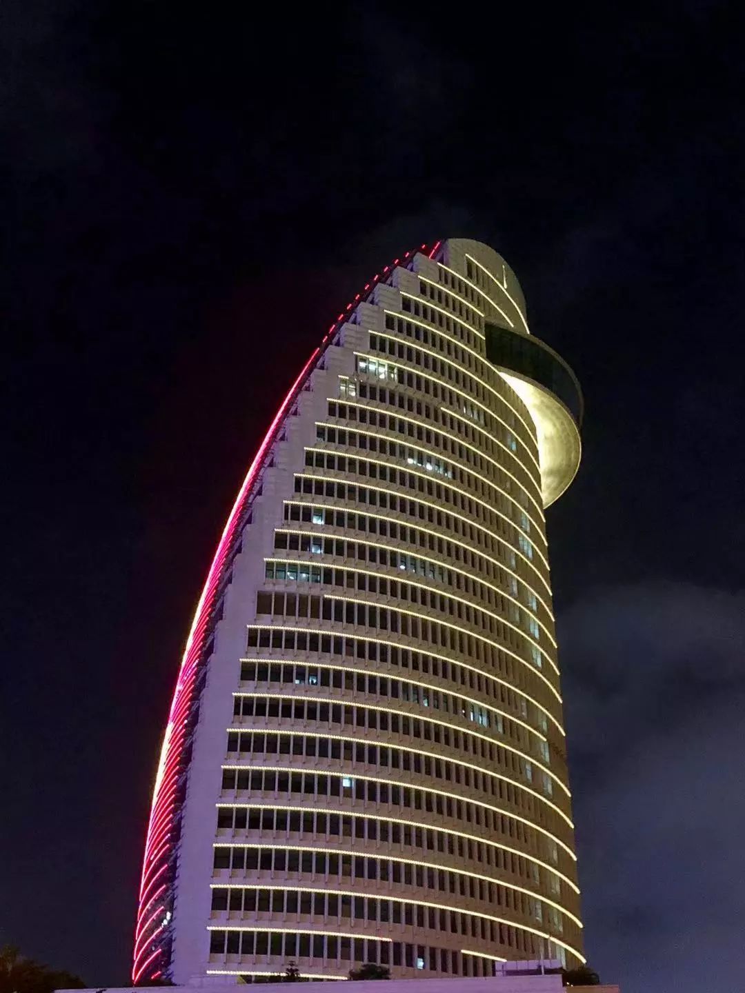 海航大厦夜景图图片