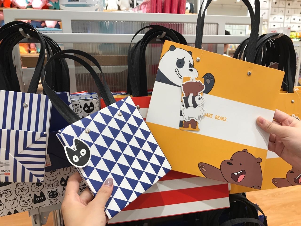 日本破产渔夫开了个“名创优品十元店”，逆袭成了亿万富翁