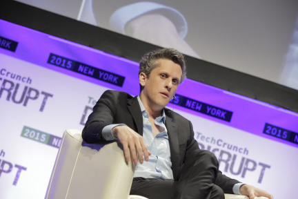 云存储巨头Box与IBM推出了一款工作流软件，但能否借此走出亏损还是个谜