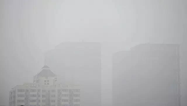 霾困北京时