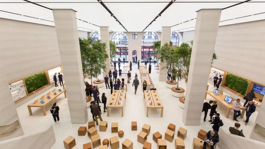 我走进一家 Apple Store，却发现这是一家麦当劳