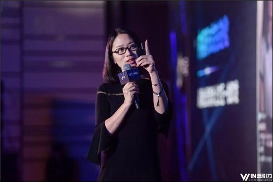 快手做电商，抖音做企业营销，巨头打响“变现战”