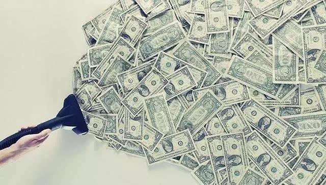 “融资血库”与场外之乱并行，ABS成了互金企业的一场狂欢