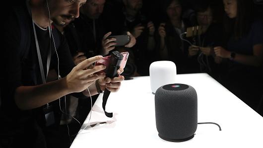 CNBC：苹果股东认为，延迟发布 HomePod 是一个巨大的失败