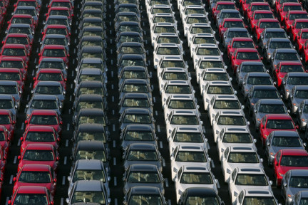 美国“黑色星期五”成了汽车厂商清理积压库存的一根“救命稻草”