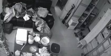 现实版《楚门的世界》在上演，失控的摄像头，到底谁在售卖你的私生活？