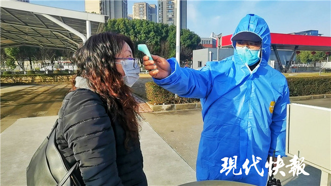 复工首日，看江苏企业“过五关”防控疫情保障安全
