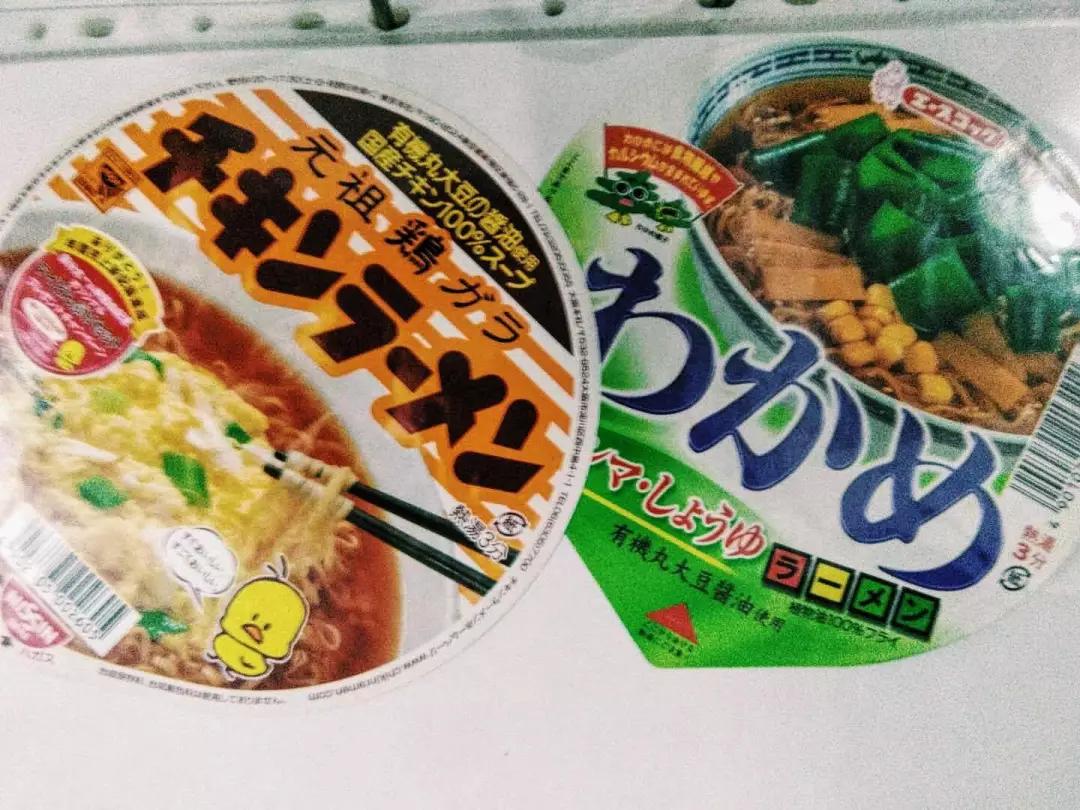 泡面袋收藏家：袋子比味道有意思