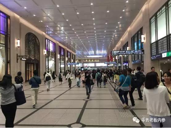 日本零售业实地考察：三大便利店如何构建居民24小时生活圈