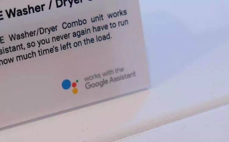 在「赌城」疯狂打广告，Google 十年来最大手笔背后到底焦虑什么？