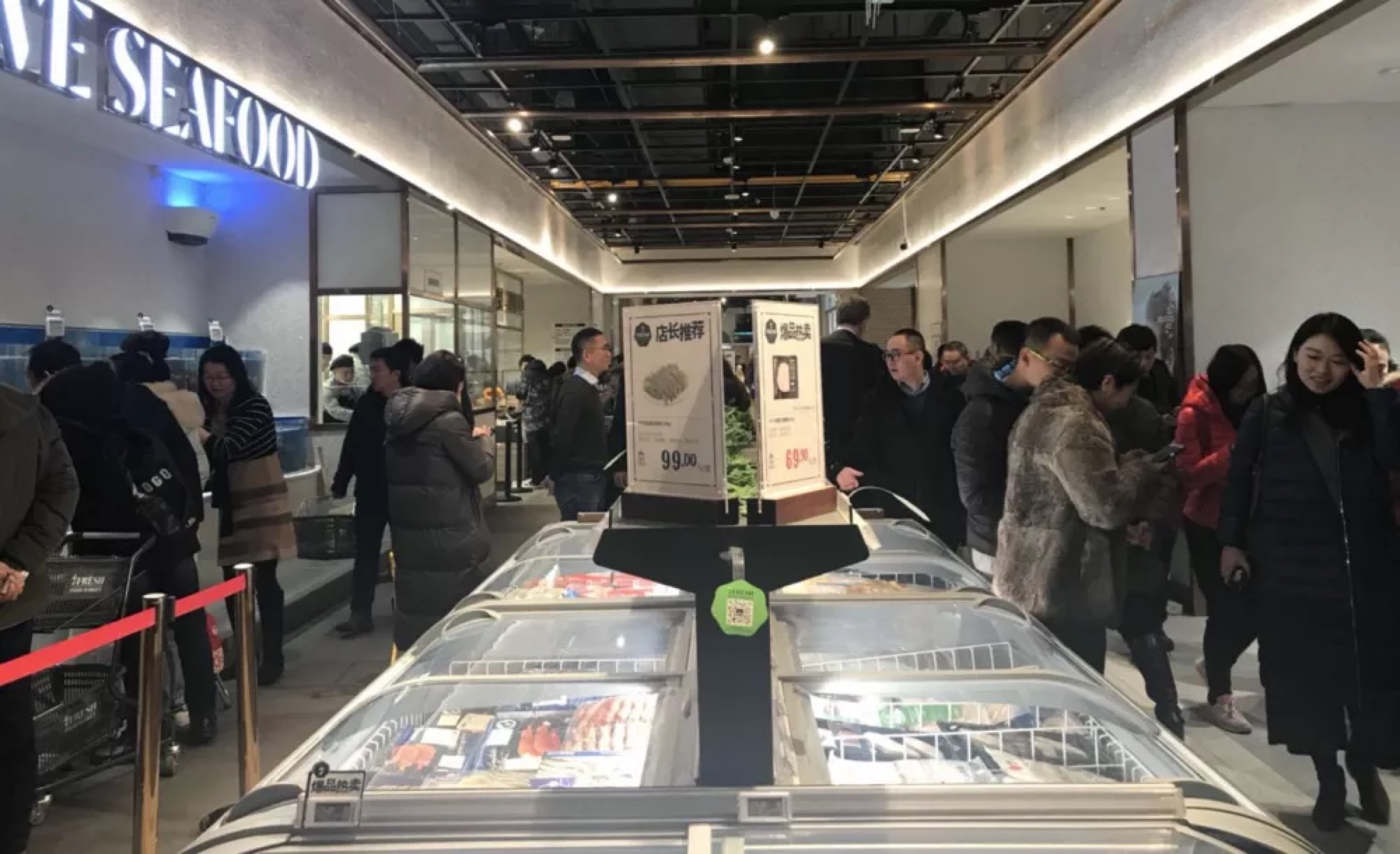 去京东的 7FRESH 逛了逛，我发现它根本不是另一个「盒马」