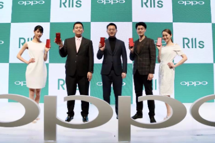 2018手机江湖展望：5G、AI、屏下指纹混战，海外开启新一轮厮杀 