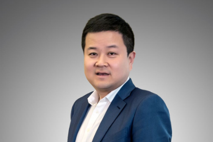 与鸿坤缘分已尽，消息称袁春将加盟弘阳地产