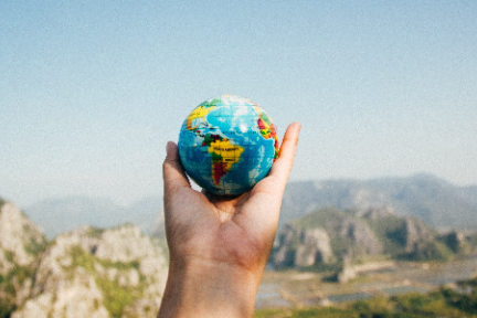 业务年增长6倍，北美定制游平台「快帮行」借AI提高服务效率