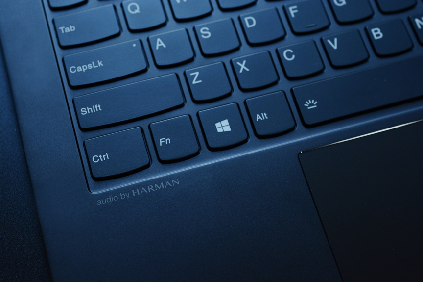 ​轻薄有质，随心而变！ 联想昭阳K4精美图赏