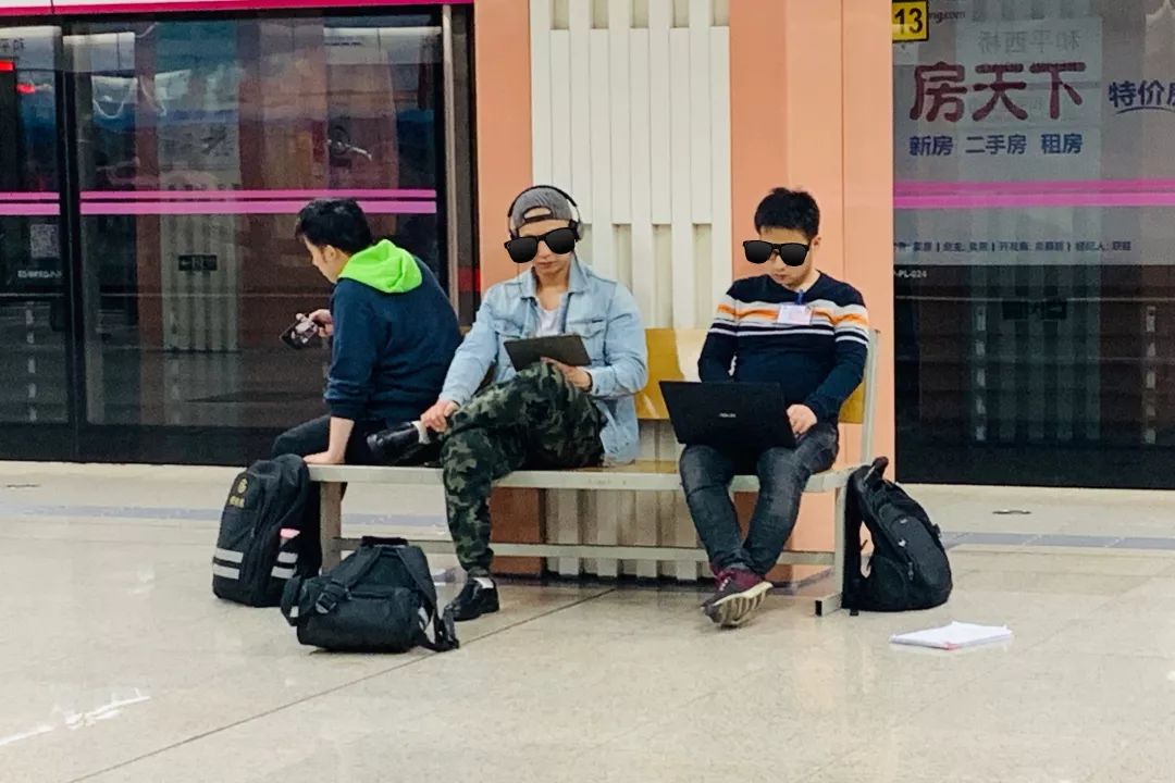 帝都末班车生态图鉴