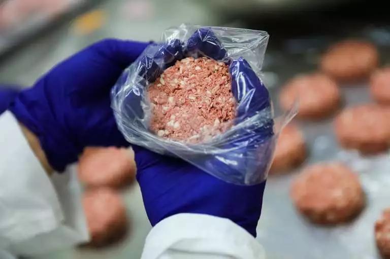 继人造肉汉堡之后，“假鱼肉”也要来了