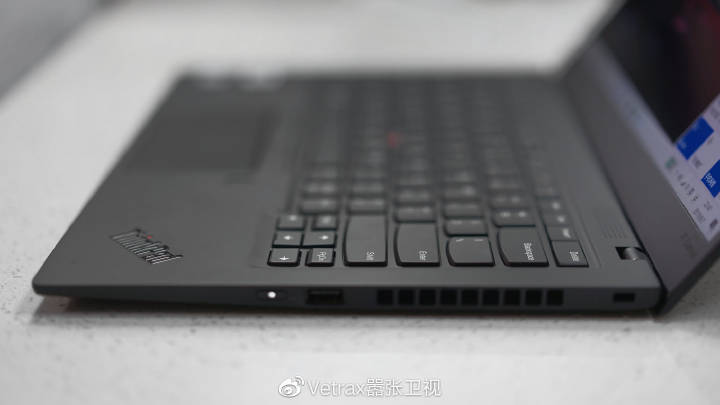 ThinkPad X1 Carbon 2019 LTE版 体验小记：精英之选 更进一步