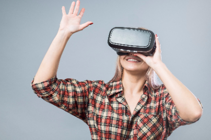 扎克伯格的执念＋5G 变局，能重新点燃 VR 吗？