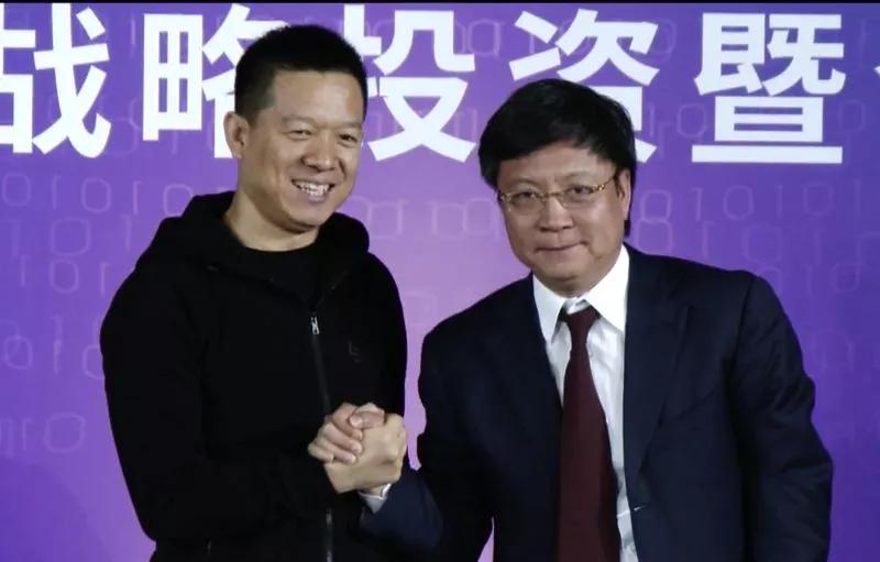 贾跃亭蹊跷傍上美国政府