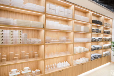 36氪首发 |「满屋研选」获华创资本领投 1 亿元 B 轮融资，通过社区布局一站式整屋家居新零售