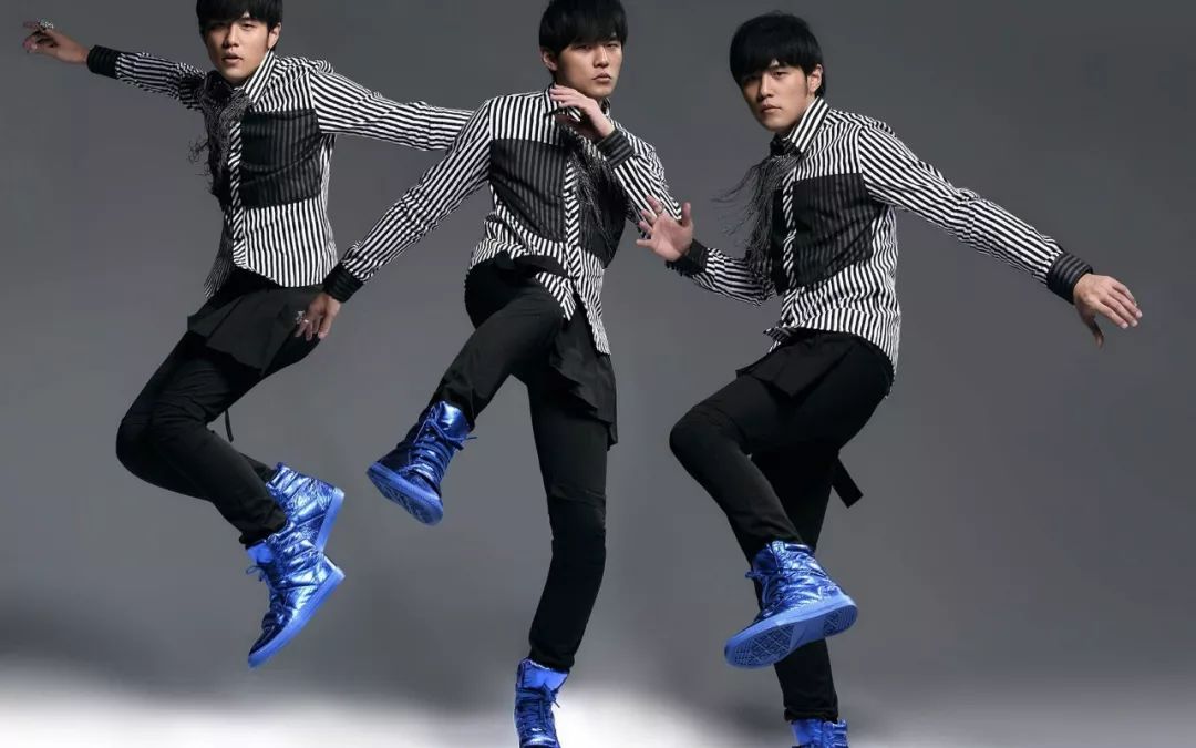 周杰伦在音乐鄙视链上究竟是什么咖位？