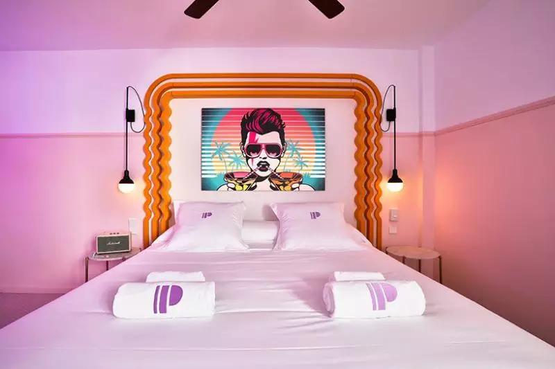 刚一开业就刷屏ins的网红酒店，将「现实版楚门」作为艺术，你敢去打卡吗？