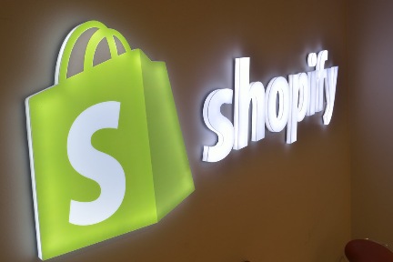 解读Shopify财报：亏损持续扩大，和亚马逊的蜜月期要结束了？
