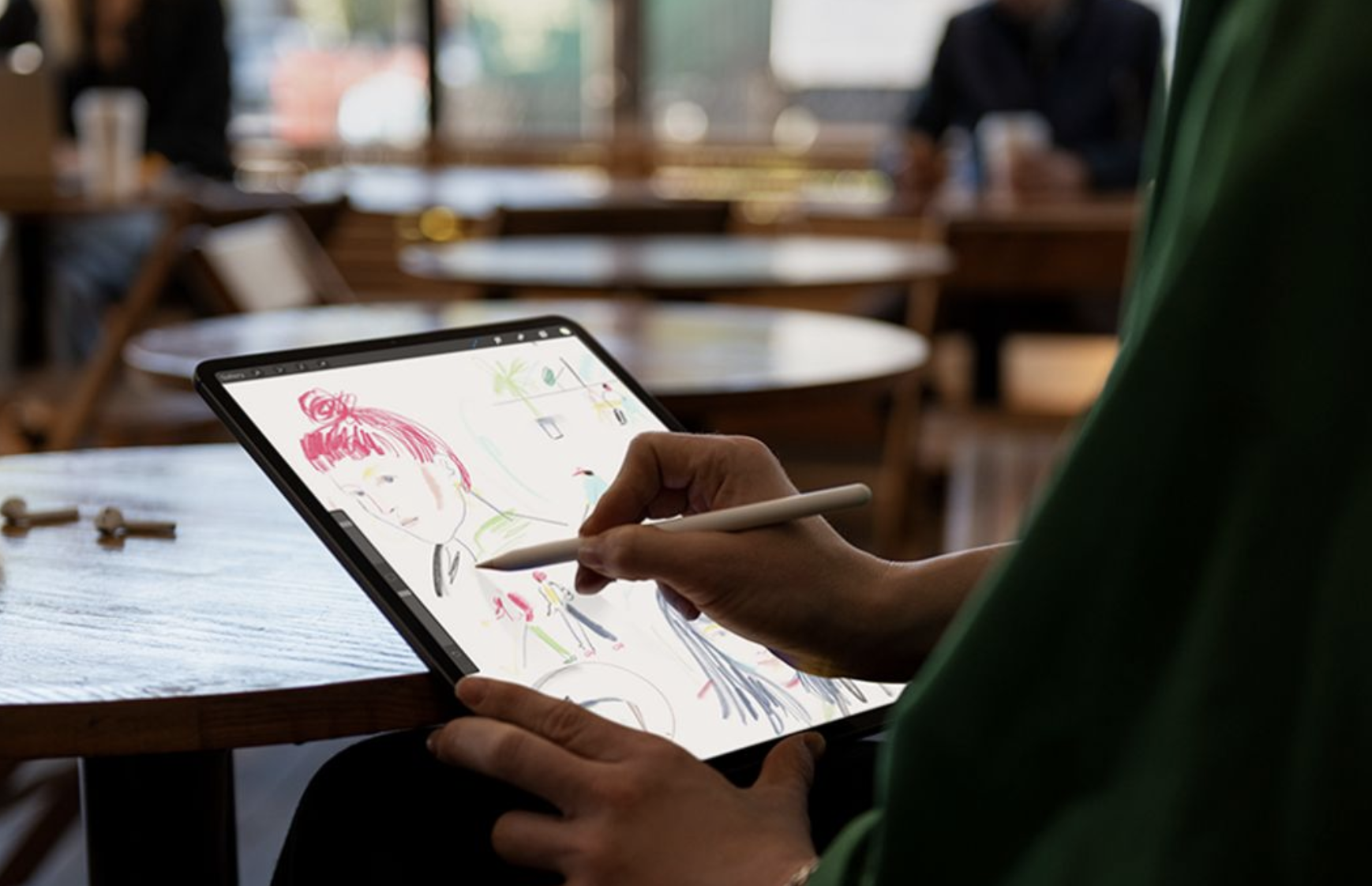 新MacBook Air不会显著推动笔记本电脑的变革，但iPad Pro会
