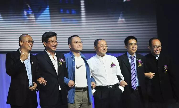 激荡七十年奔腾的时代洪流与变迁的个体命运