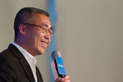 黎瑞刚的“内容引擎”失速，华人文化减持B站过冬？-36氪