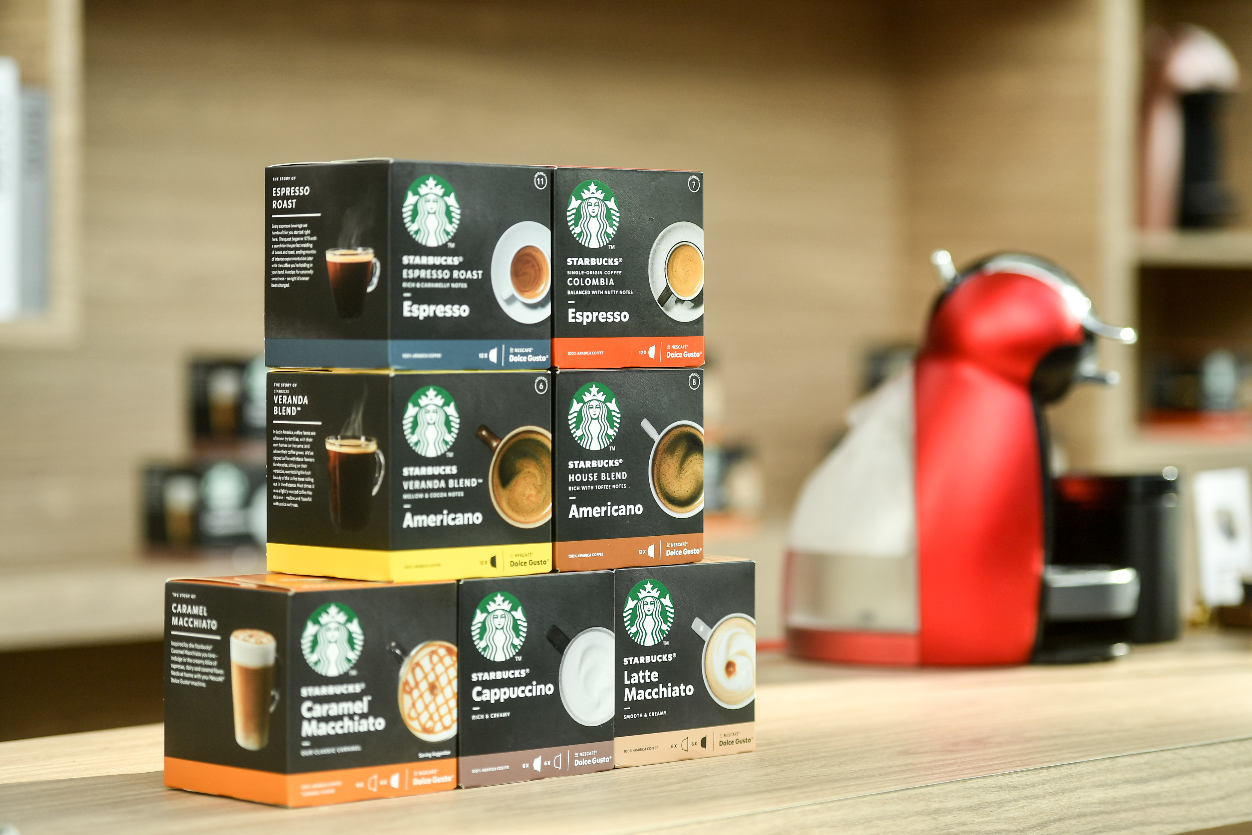 最前线丨“外包”咖啡零售业务后，星巴克要在中国卖包装咖啡