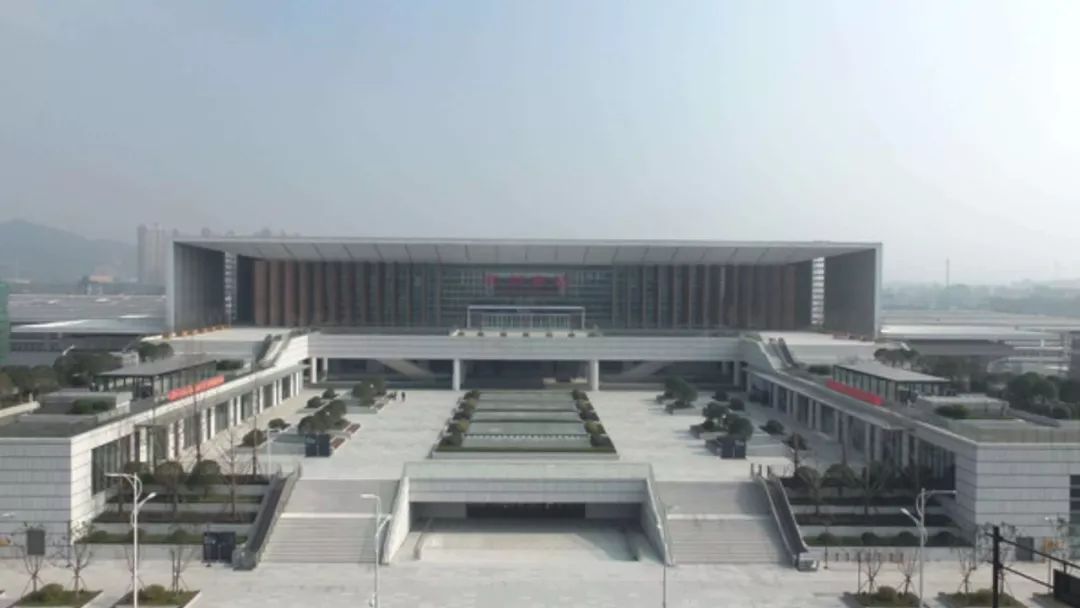 就一个火车站，凭什么这个特别厉害