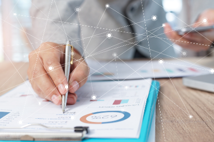 谁主华夏幸福？