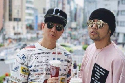 周杰伦综艺定档，黄子韬综艺待播，明星“私人定制”蔚然成风