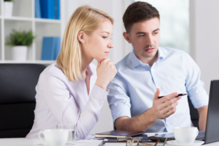 对抗爆款焦虑症：“职场营销”何以成为营销新动能？