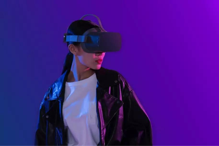潮科技 2020 有奖问答①  | 5G 时代下，你对 VR 有哪些期待？