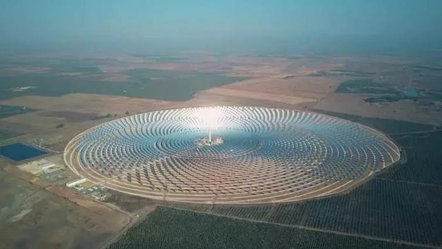 目前来说,有两种比较实用的太阳能发电技术:集中太阳能发电(csp)和
