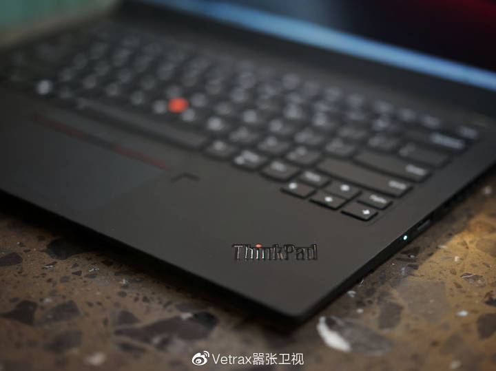 ThinkPad X1 Carbon 2019 LTE版 体验小记：精英之选 更进一步