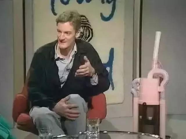 戴森你错了，中国至少一亿脱发少女等着买你的车呢