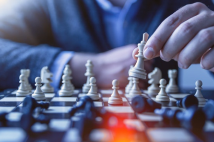 赚到翻车的小红书？