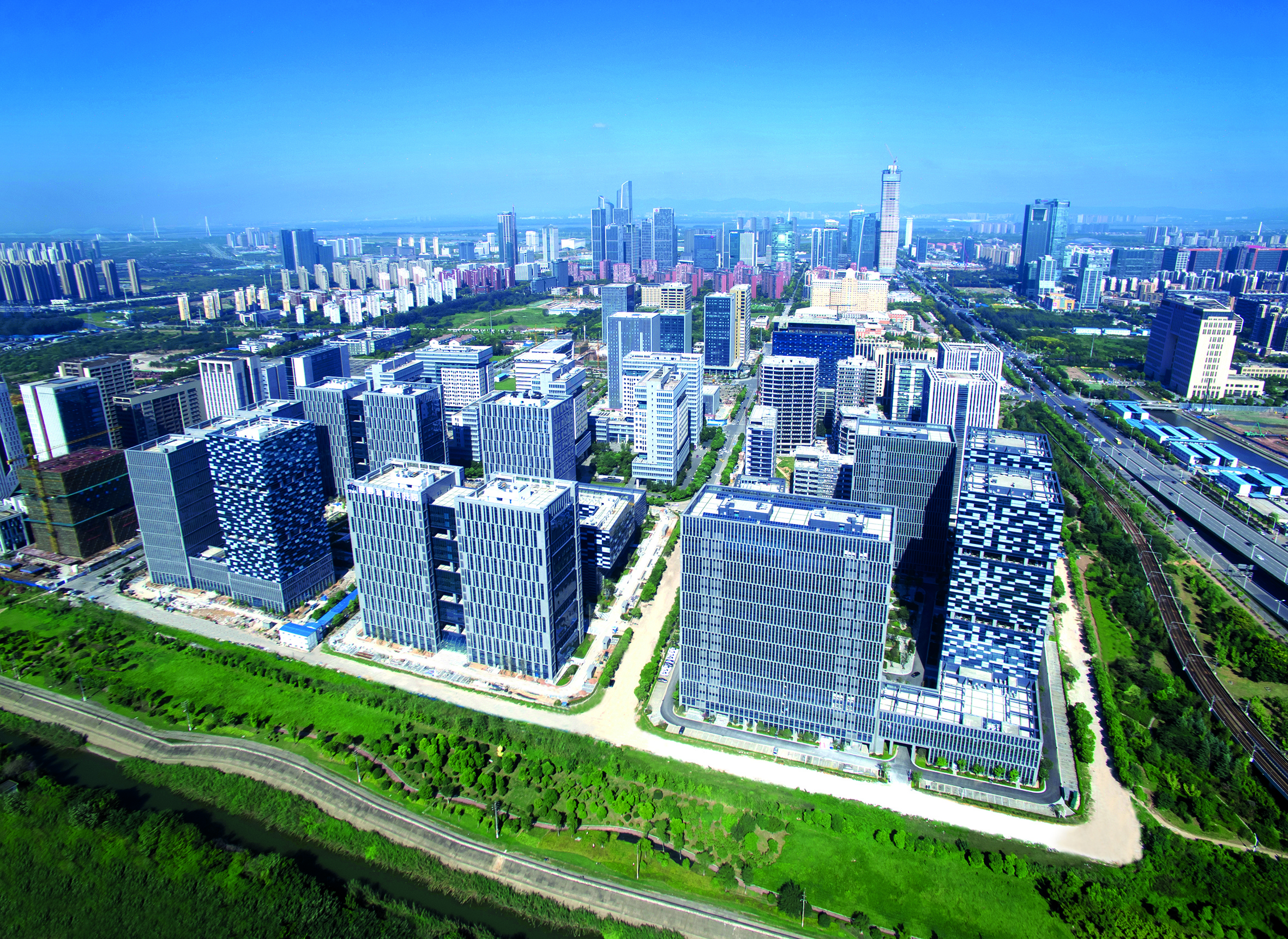 南京建邺区打造智慧城市样本，助推企业引领未来