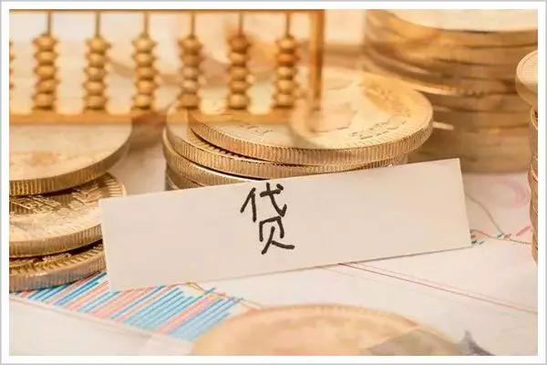 这届年轻人真敢穷