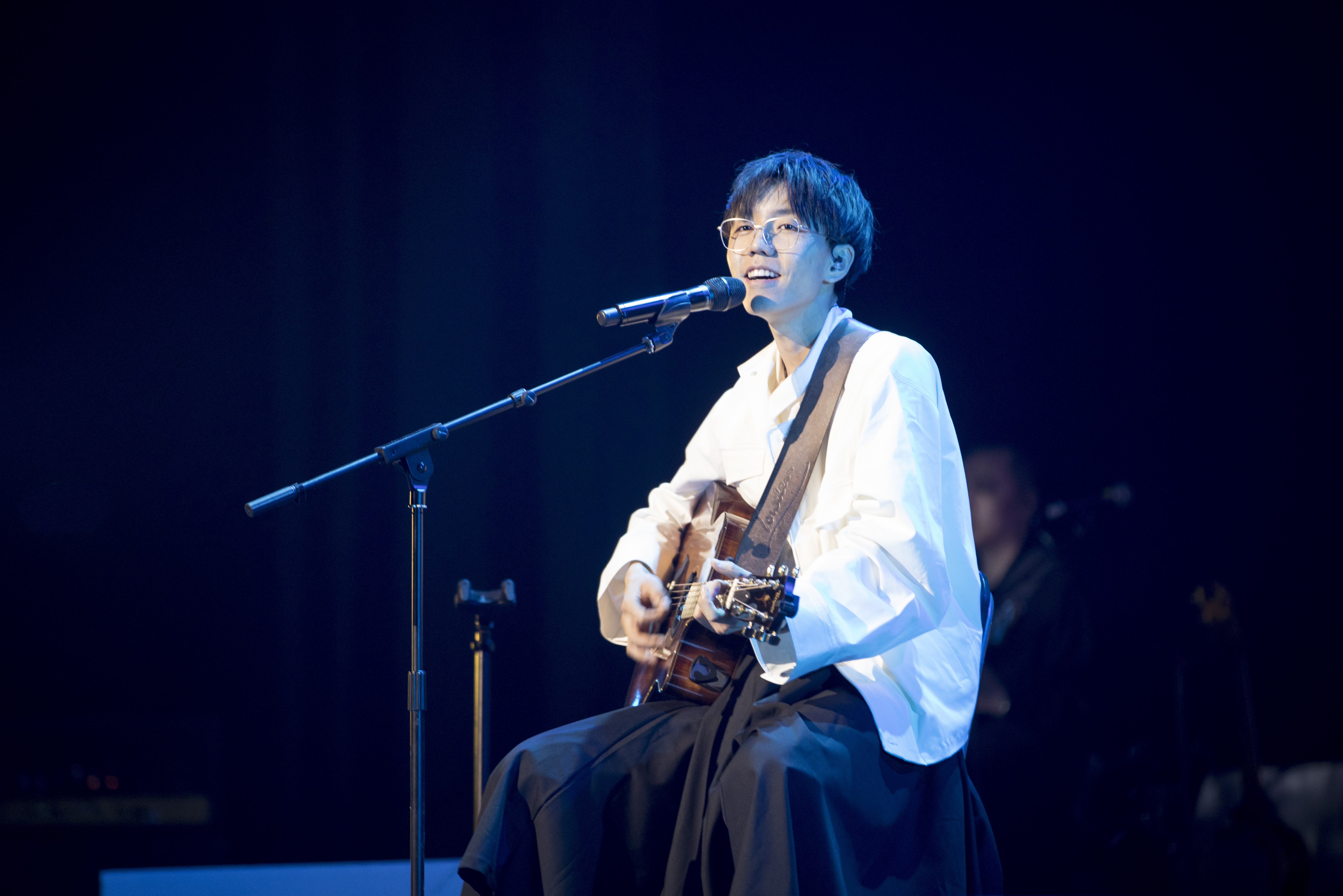 36氪领读 |  陈鸿宇：新民谣诗人的商业未来