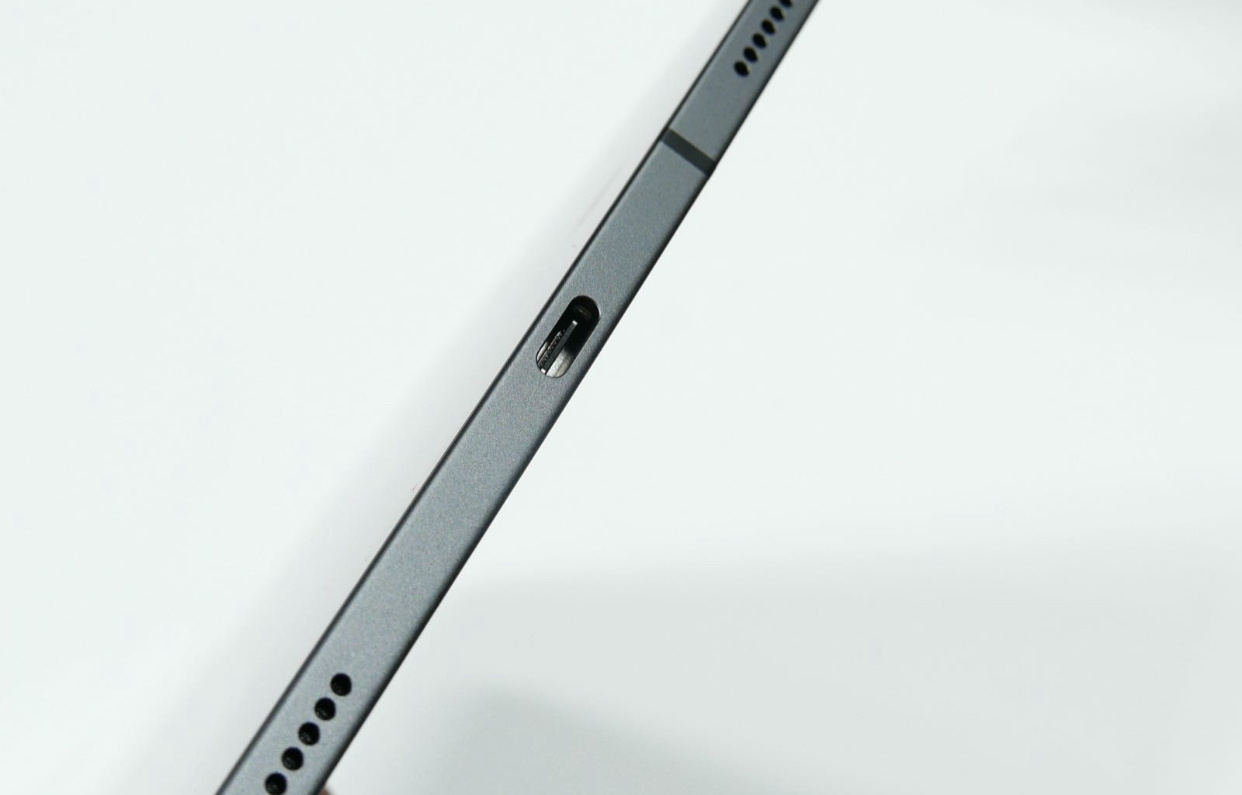 新MacBook Air不会显著推动笔记本电脑的变革，但iPad Pro会