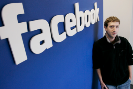 最前线 | Facebook被罚50亿美元，盈利模式遭挑战