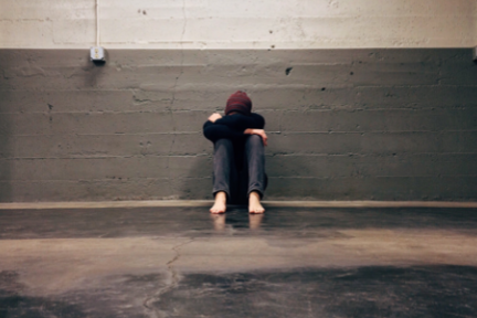 融资“紧箍咒”紧逼“钱袋子”，中小房企如何生存和自救？