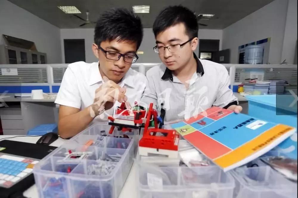 【江苏十二时辰】：南京将添“6号线”，氢能源国产化取得重大进步